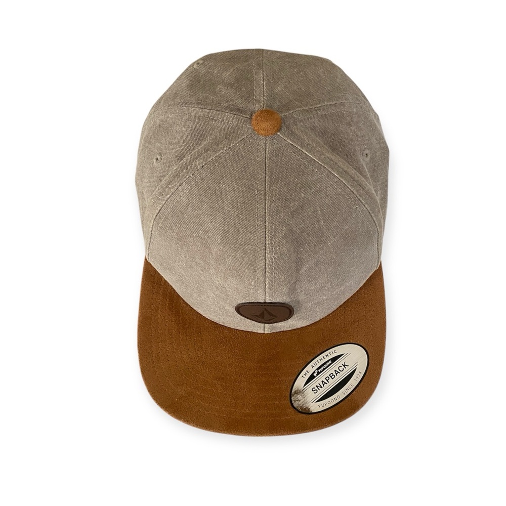 Volcom Snapback Cap - Picture 2 of 14